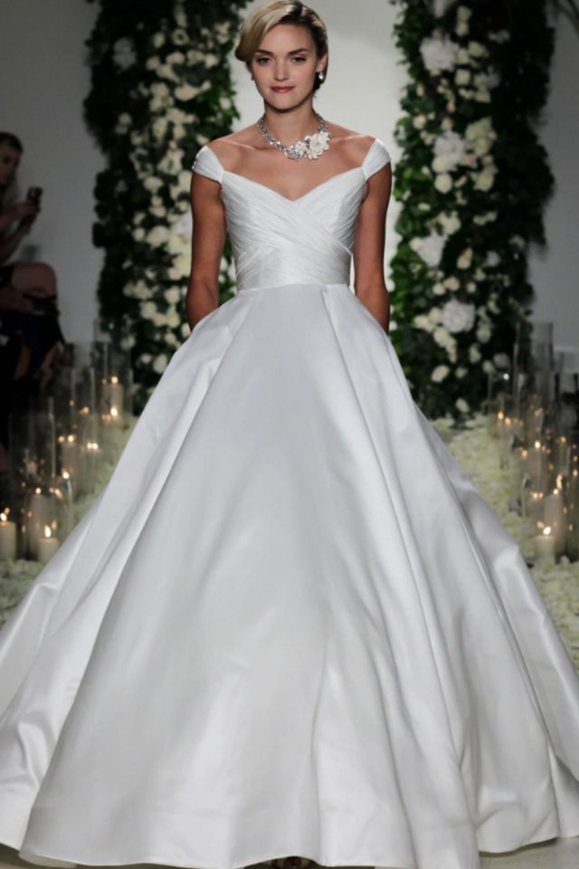 Anne Barge Wedding Gowns L elite Massachusetts